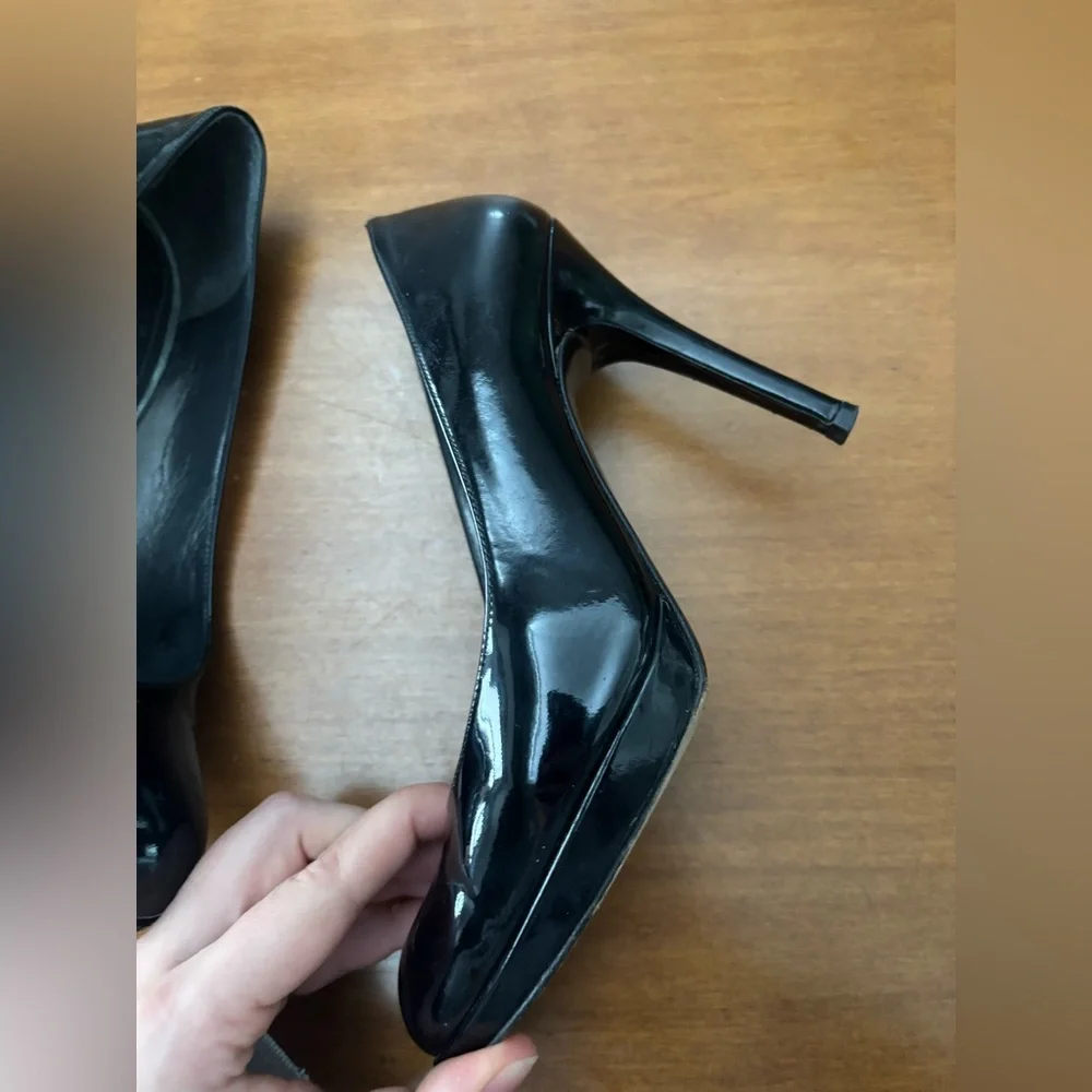 Stuart Weitzman Glossy Black Heels Size 6 - Picture 14 of 15